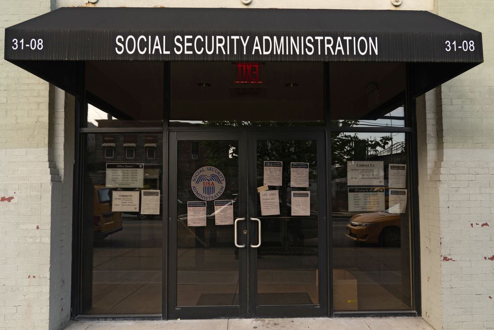 Closing of Social Security Offices Has Triggered a Sharp Drop-Off in New  SSI Recipients